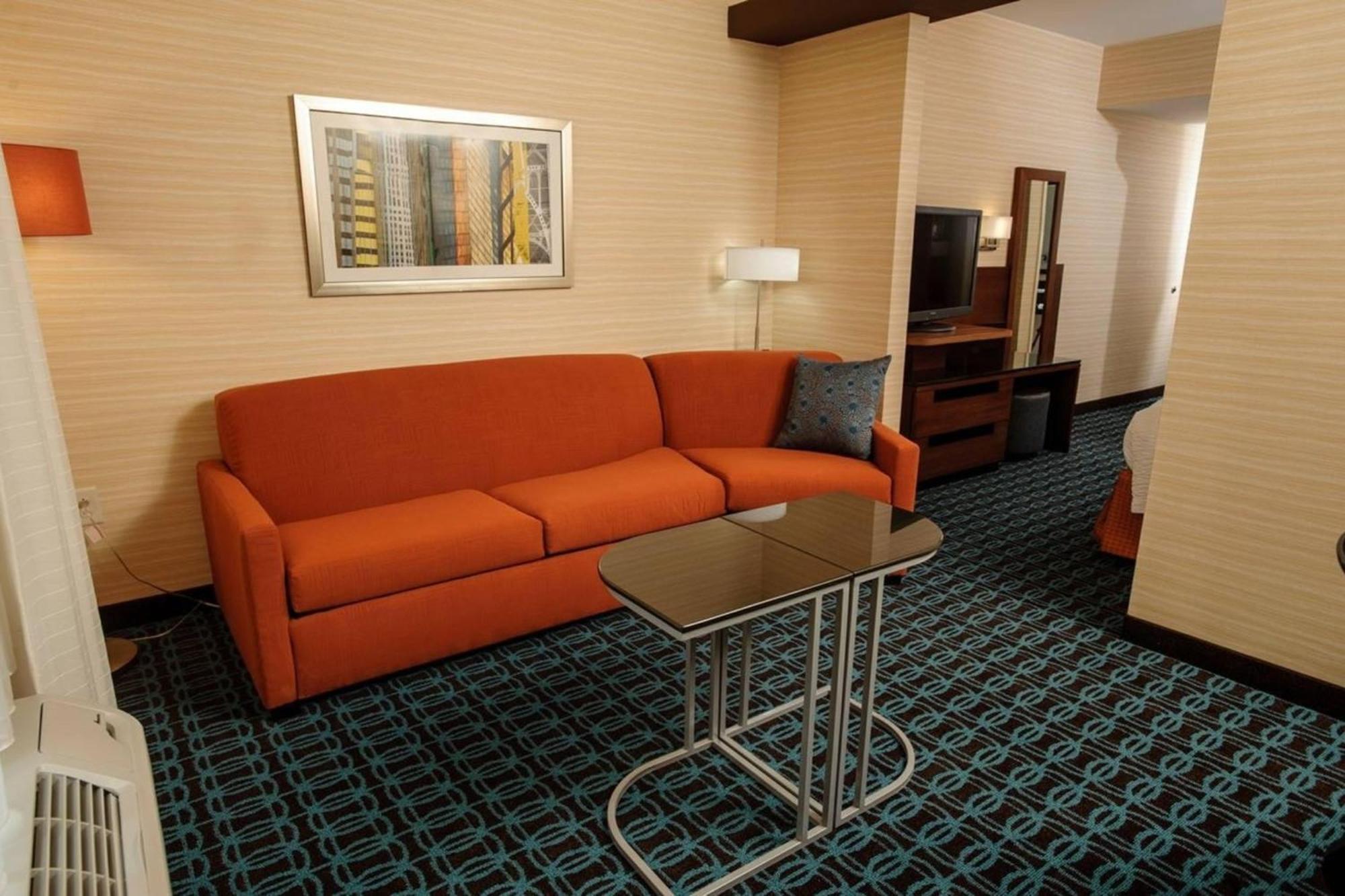 Fairfield Inn & Suites By Marriott Athens I-65 Εξωτερικό φωτογραφία